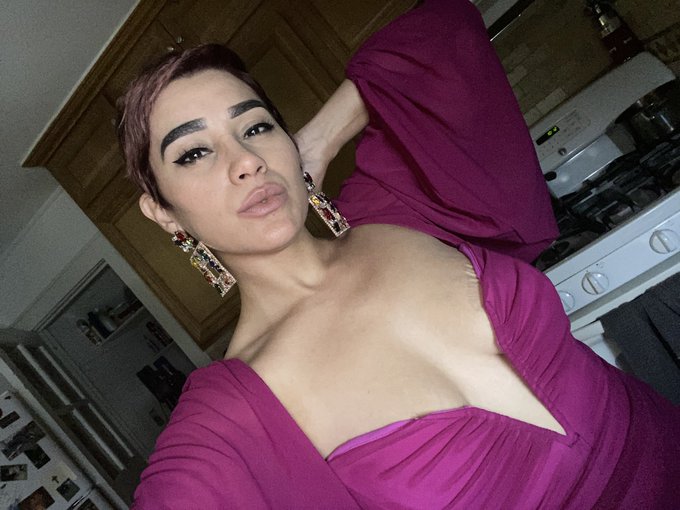 Watch The 1 & Only Enchantress Sahrye Booking FetCon 25's leaked NSFW photo on TwXstars