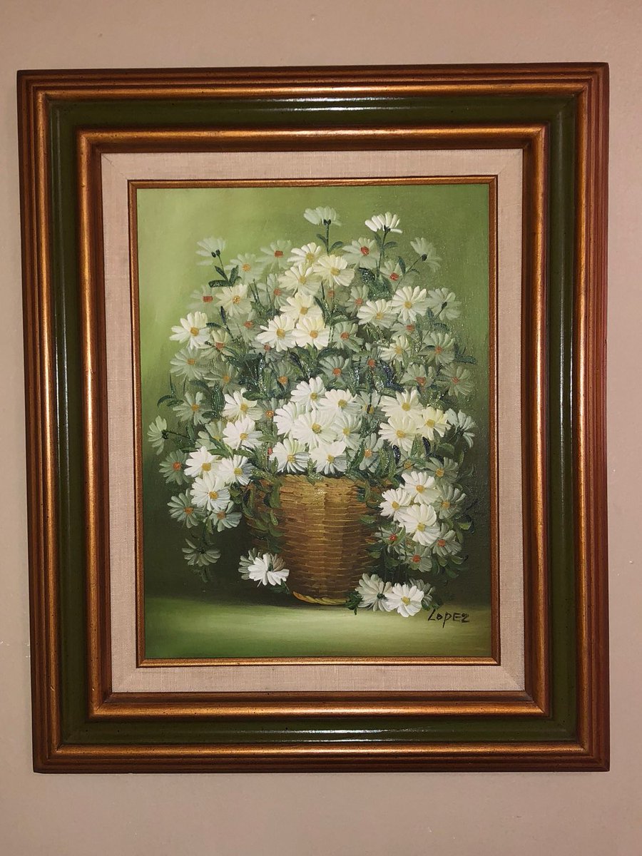 JlcFusion's tweet photo. Excited to share this item from my #etsy shop: SALE! Vintage Framed 'Basket of Daisies' Oil on Canvas Painting by Viveano Lopez ;Fine Art https://t.co/dW8CLxdGfj
#vintagepainting #vintageart #fineart #stilllife #viveanolopez #oiloncanvas #daisies #flowers #eastergift #gifts https://t.co/9RPXqYY1FL