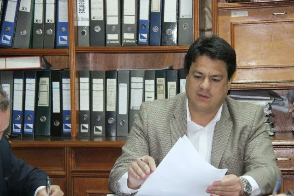 IbarraDiputado tweet picture