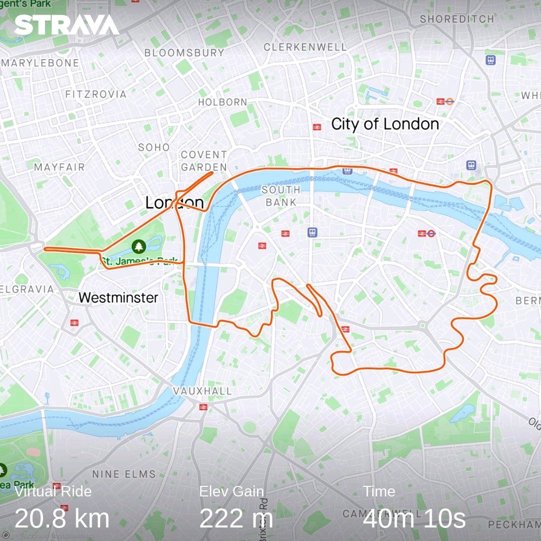 Ibby_tri's tweet photo. Quick loop around London then up and over Box Hill. Quick one tonight as missus is in the gym and I'm on dinner making duties ๐จโ๐ณ
#zwift #wahooligan #turbotraining #cycling https://t.co/x5J5Vx3TP0