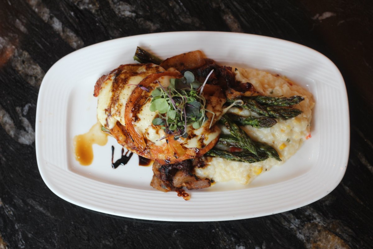 1900 FIFTH Bar + Lounge tweet media