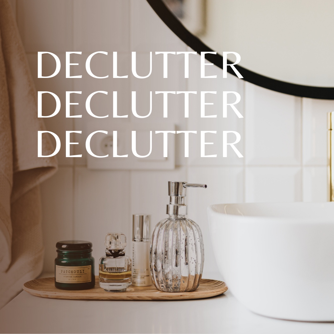 Next up in our spring cleaning series…the bathroom! 

Now is the time to upgrade your storage for all those hair care, skin care, make up, dental care, and odds and ends you keep in your bathroom. Again, it’s about reducing clutter! 

#realestateagentonamission #househuntinga...