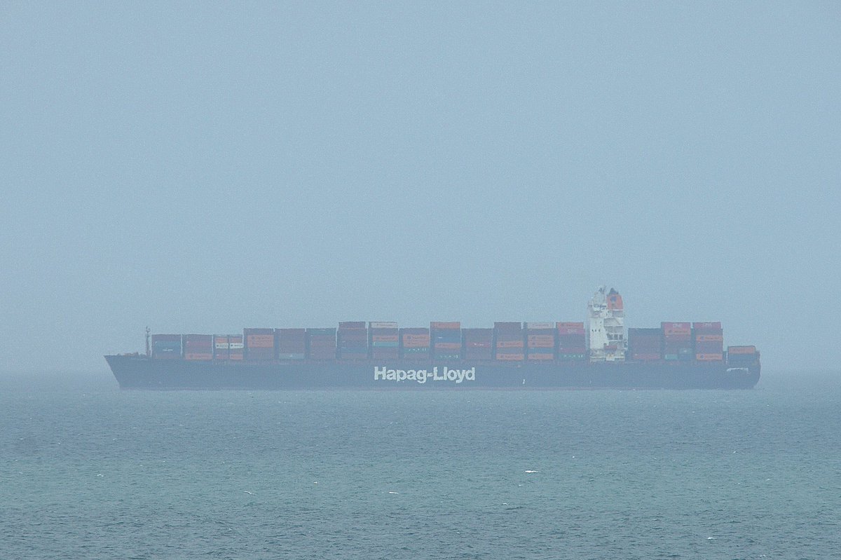 johnmorgan726's tweet photo. The MISSOURI EXPRESS, IMO:9349552 en route to Norfolk, Virginia, flying the flag of United States 🇺🇸. #HapagLloyd #MissouriExpress #ContainerShip #ShipsInPics https://t.co/otlFzDWlus