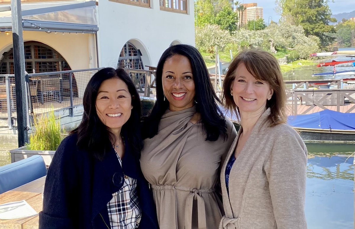 mallun's tweet photo. Power lunching with the amazing @anitatheleader @PamKostka  #OperatorsRock https://t.co/WiMc4VKFY5