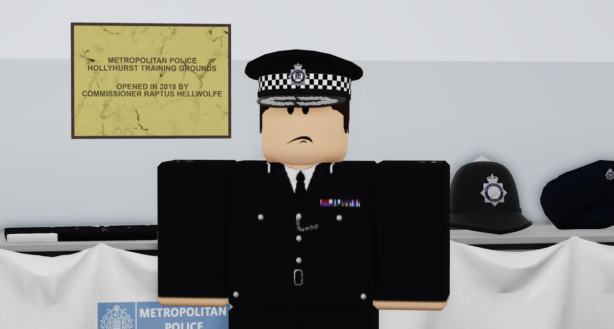 Metropolitan Police ROBLOX tweet media