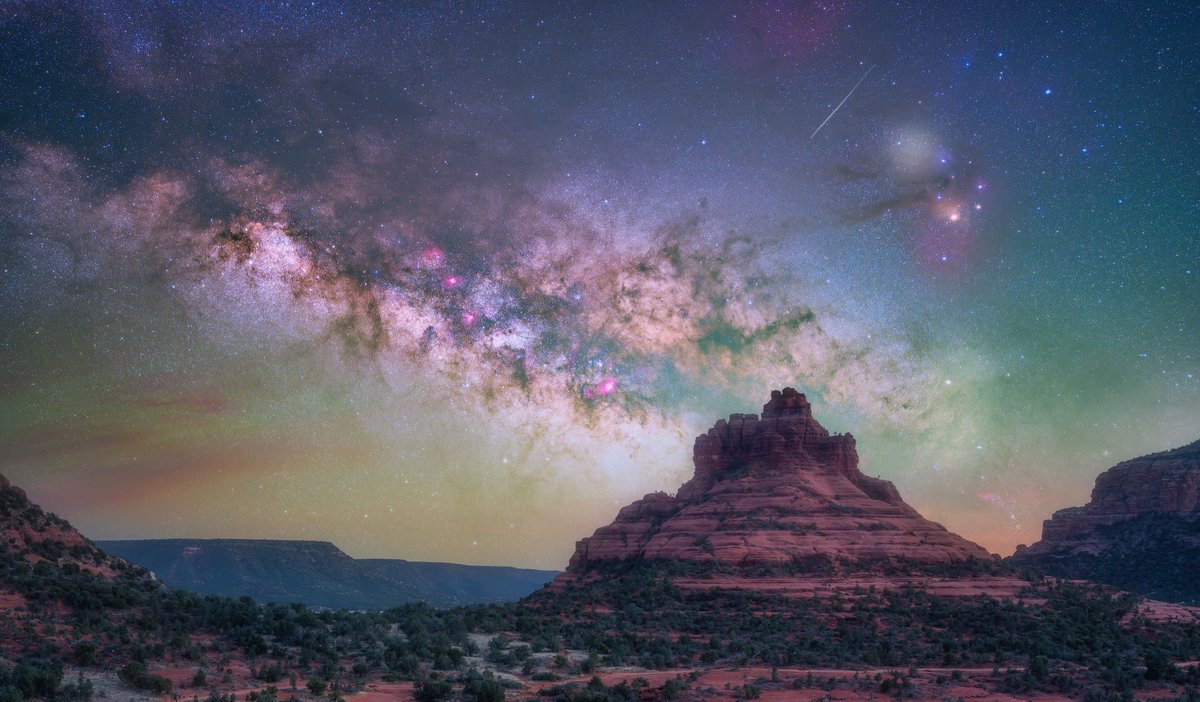 evanamos's tweet photo. Sedona AZ / Bell Rock trail. 
#sedona #bellrock #Astrophotography #milkyway https://t.co/agz268l72g