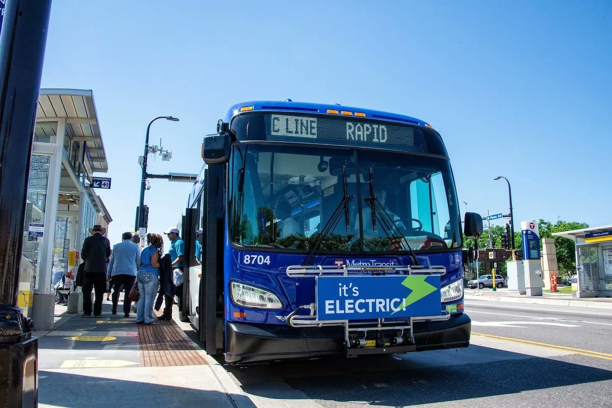 MNAFLCIO's tweet photo. 415 workers vote to strike at St. Cloud bus manufacturing plant (via @MNReformer) https://t.co/P6nczp7g6S Solidarity with these @CWAUnion members! #1u https://t.co/bDCOE1leX6