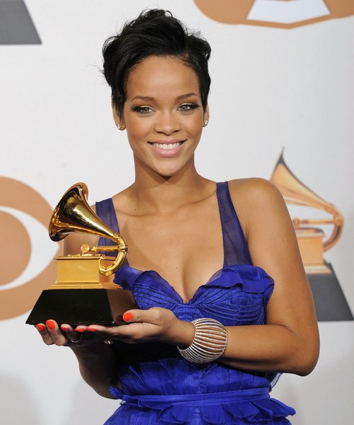 daviseraoficial's tweet photo. @eilishryy das minhas doze favs, so quatro tem grammy https://t.co/3zDpOXihQD