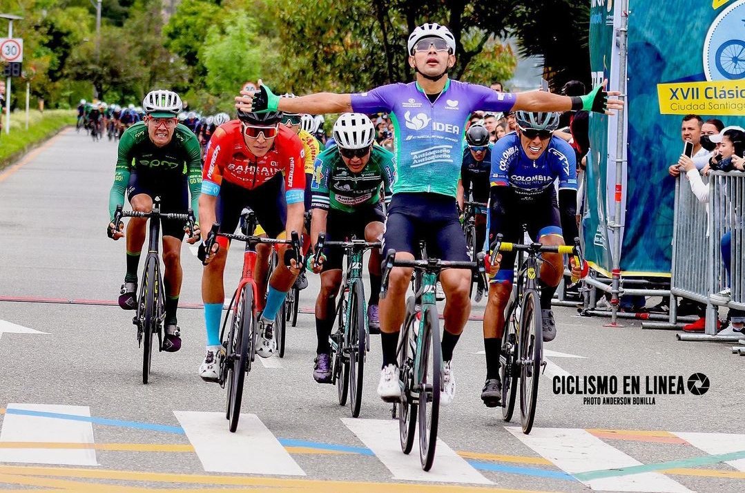 Ciclismo en Línea tweet media