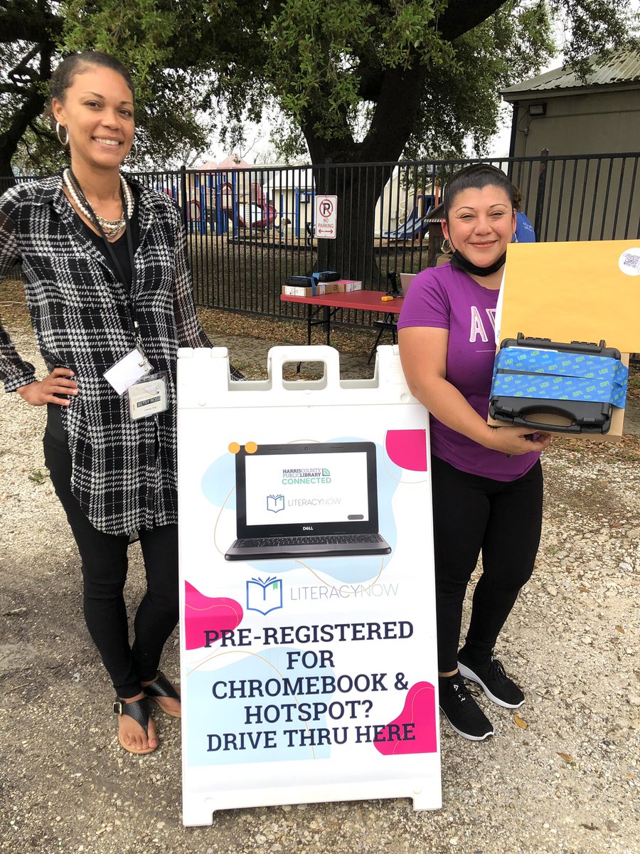 EmilyMe10531515's tweet photo. Shout out to partnerships 🎉🎉🎉Ross students participating in LITERACY NOW received free Chromebooks and hot spots. #MakingAnImpact #RossRocks  @AhmeshaG @learngrowDC @HISDChoice @HISDFACE @ray4d_thebetsy @BetsyRossElem @tuwest @Tareese8 @behaviorlady @FARIASECC @literacynowhtx https://t.co/aLVLWGhW3L