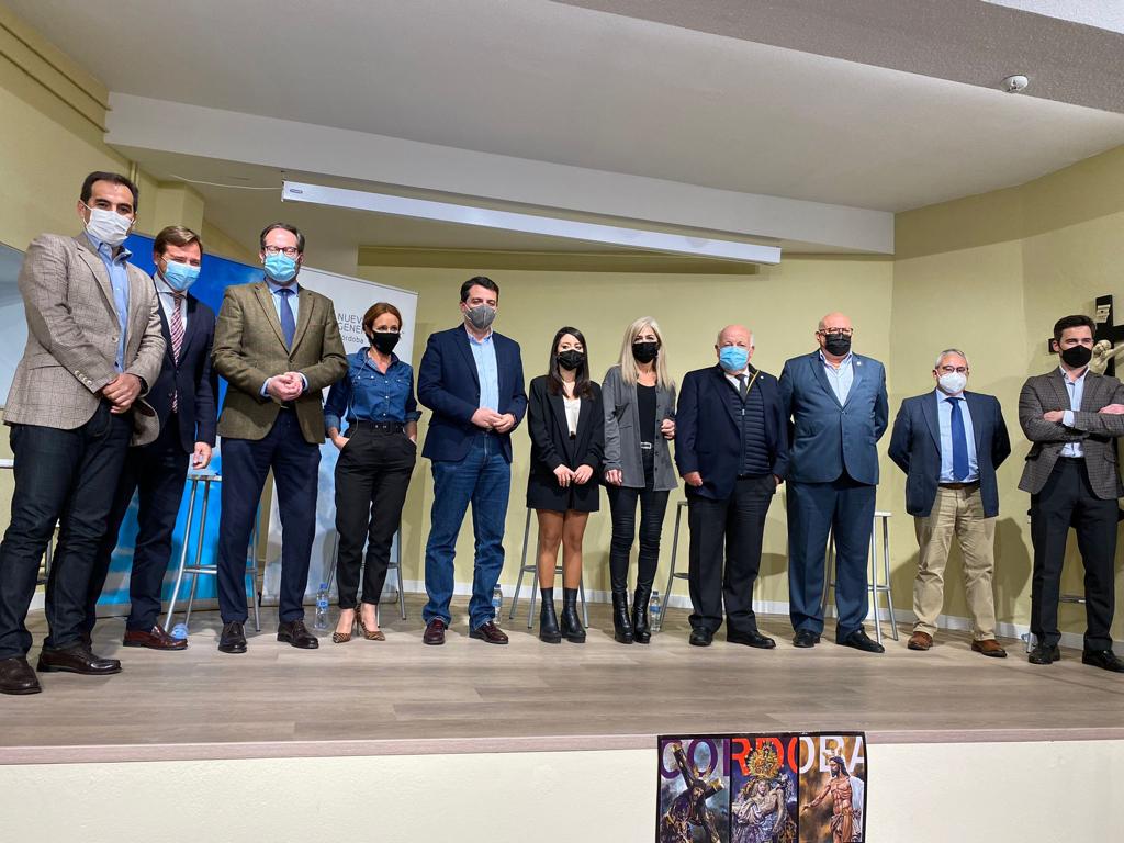Patricia_Pozo_'s tweet photo. Enhorabuena a @NNGGCordoba y @pp_cordoba por el estupendo #ForoCofrade de hoy. Junto a @jesusraguirre y @jmbellidoroche, alcalde de #Córdoba reafirmamos la apuesta del Gobierno de @JuanMa_Moreno por nuestro arte sacro y el legado cultural y patrimonial de hermandades y cofradías https://t.co/6V6Ai1TPn9