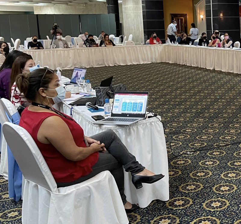 ACNURhonduras's tweet photo. ¡Sumamos esfuerzos para proteger a las personas más vulnerables! 📣  La Comisión Interinstitucional para la Protección de las Personas Desplazadas por Violencia #CIPPDV y 15 Organizaciones de Sociedad Civil unen su voz para apoyar la #LeyDeDesplazamientoYA 🗣️ https://t.co/aVucgvv9LK