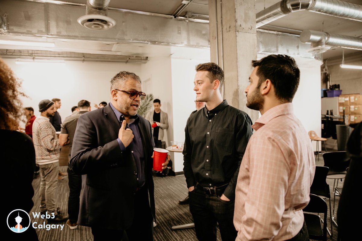 Thank you to everyone who came to our social on the 25th! 🍕

Our goal at Web3 Calgary is to build community. 🤝

We hope you meet many more interesting people at our future events! 🥳