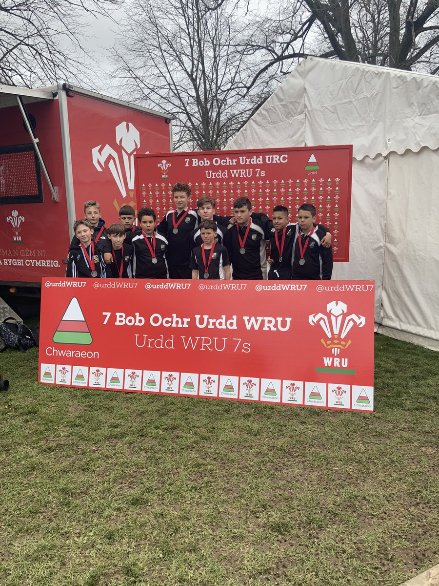 Fantastic day down at the <a href="/UrddWRU7/">7 Bob Ochr Urdd WRU 7s</a> with our year 8 boys, losing in the final to a strong Haverfordwest side. Chins up lads, 5/7 wins aint’ half bad 👏🏼👏🏼. They will sleep well tonight! Onto year 7 tomorrow now 👍🏻