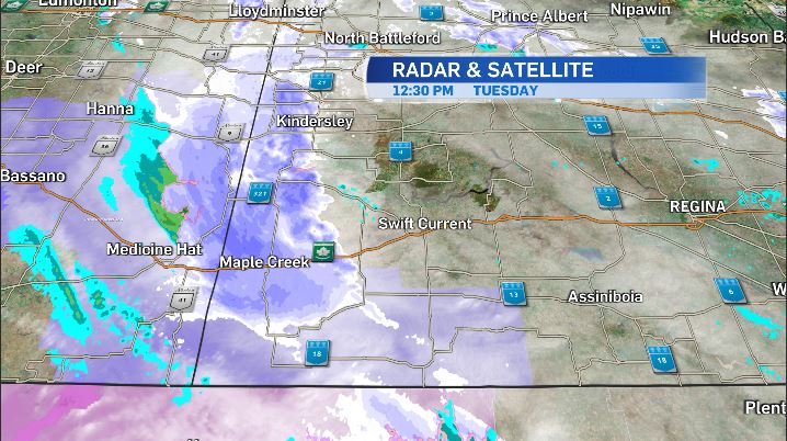 BradlynOakes's tweet photo. Current look at the #SKstorm in the southwest. Power outages continue, travel is not recommended on the highways (closed currently around Shaunavon) and heavy snow and gusting winds continue. Stay safe and stay home if you're in the area. #SaskWX @CTVRegina https://t.co/3X883CRdob