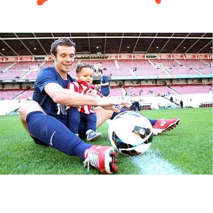 #KontuOfiziala Pertsona &amp; Taldea