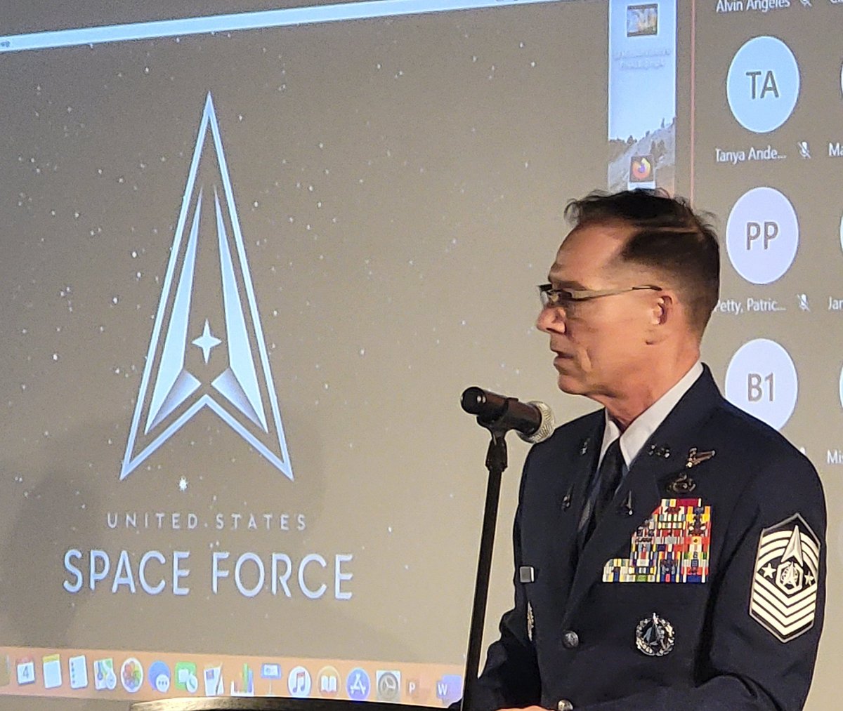 MS_Science_1's tweet photo. @SpaceCmdChief Thank you for your inspiring message to educators...connect to students through personal storytelling! #37ss #GJSpaceLadies #teacherliaisons #STEMcoach @STEMisMyFuture @Therese49893962 @Lizhenrikson1 @SpaceFoundation @district51 #SuicideAwareness https://t.co/ipU8NB0m6X