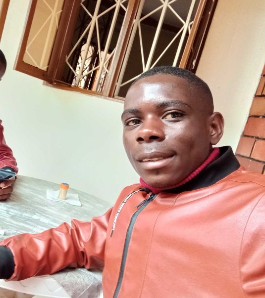 JuliusKyomugisa's tweet photo. Tusimbunde 🏃🏃🏃🏃🏃 https://t.co/3QX2JIiTVC