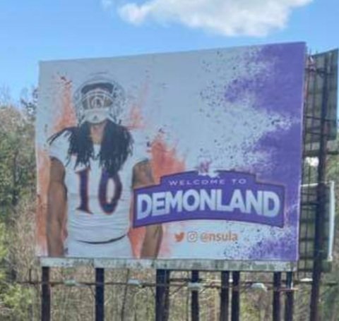 ParramoreArtez's tweet photo. After a Great Pro day, the waiting game begins. Trust the process SON! #GODsPLAN https://t.co/TZYMoS10ST