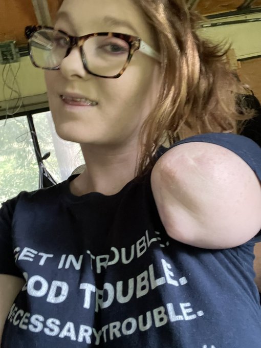 Ready to start a day off right? Send  $15 and bow to my delicious nub. It&rsquo;s better than coffee and you<a href="/tag/custom"class="tags"><span>#custom</span></a><a href="/tag/findom"class="tags"><span>#findom</span></a><a href="/tag/busty"class="tags"><span>#busty</span></a><a href="/tag/nsfw"class="tags"><span>#nsfw</span></a><a href="/tag/flashsale"class="tags"><span>#flashsale</span></a><a href="/tag/kinkfriendly"class="tags"><span>#kinkfriendly</span></a>