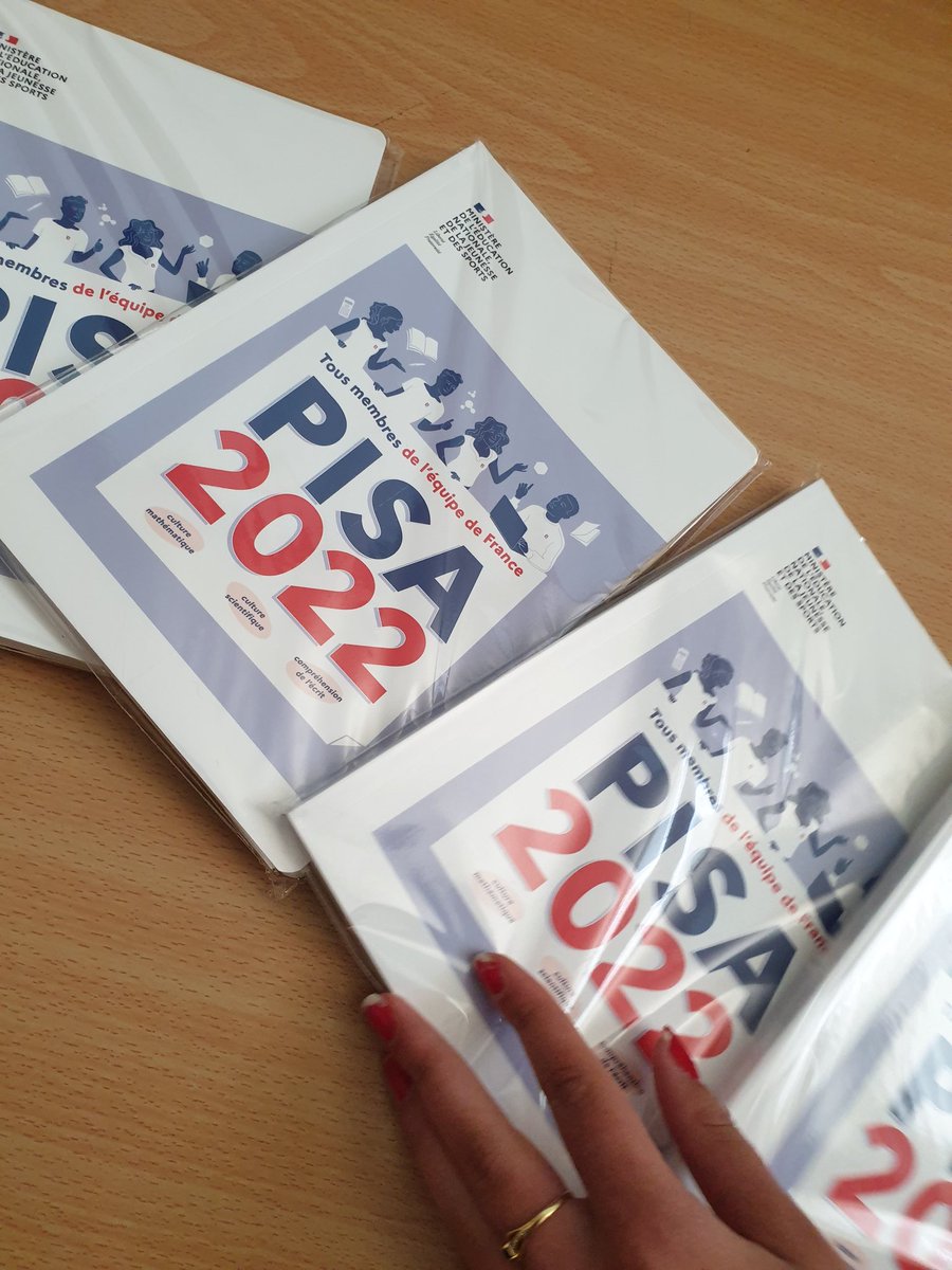 🥁 Veille de tests #PISA2022 au #lyceejanetti 
Les élèves motivés et encouragés par M. Laganier, recteur d'académie, M.Detarte, inspecteur regional de mathématiques et toute l'équipe #PISA2022 du <a href="/LycJanetti/">Lycée MAURICE JANETTI</a> 🖋🙂👍