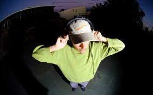 Indie Shuffle (@indieshuffle) on Twitter photo This collaboration between <a href="/goldenvesselau/">maxwell byrne</a>, <a href="/lilmallrat/">Mallrat</a>, and <a href="/emersonleiff/">Emerson Leif</a> feels like a bunch of friends reminiscing on hardships. indieshuffle.com/golden-vessel-… This collaboration between <a href="/goldenvesselau/">maxwell byrne</a>, <a href="/lilmallrat/">Mallrat</a>, and <a href="/emersonleiff/">Emerson Leif</a> feels like a bunch of friends reminiscing on hardships. indieshuffle.com/golden-vessel-…