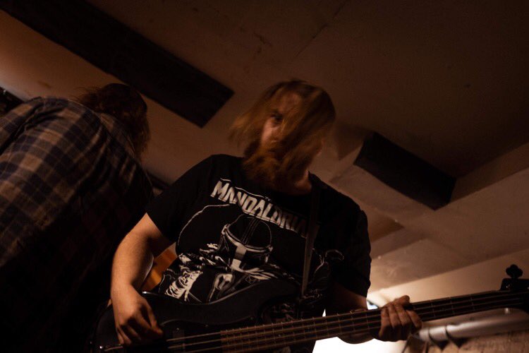 Yous should have been there if you weren’t, honestly. God, who doesn’t love a sweaty nasty metal show 😍 

Huge kudos to <a href="/blackcoastuk/">Black Coast</a> and <a href="/LastHounds/">Last Hounds</a> as well as the fellow local boys <a href="/centrilia/">centrilia</a> for stacking that lineup with quality!