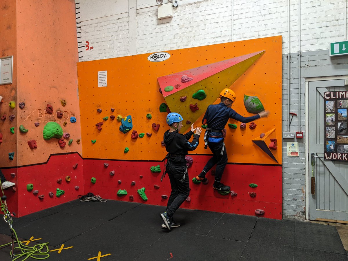 SpringCottagePS's tweet photo. Team #Rapids have completed the climbing walls! #SpringCottage https://t.co/7sE1oFkmws