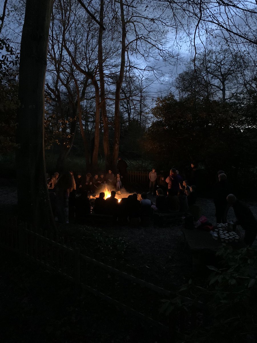 PHSNormandy's tweet image. Marshmallows and hot chocolate 😻