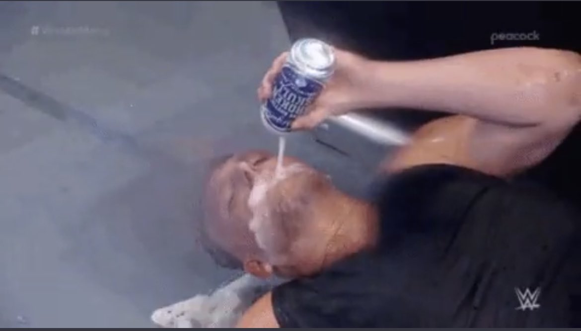 Lheller1_'s tweet photo. #PMSThankYewMania $LHeller1. When pat got to chug with stone cold and is now giving me a Bitcoin to celebrate. Thank yew https://t.co/PZwJEHPMn6