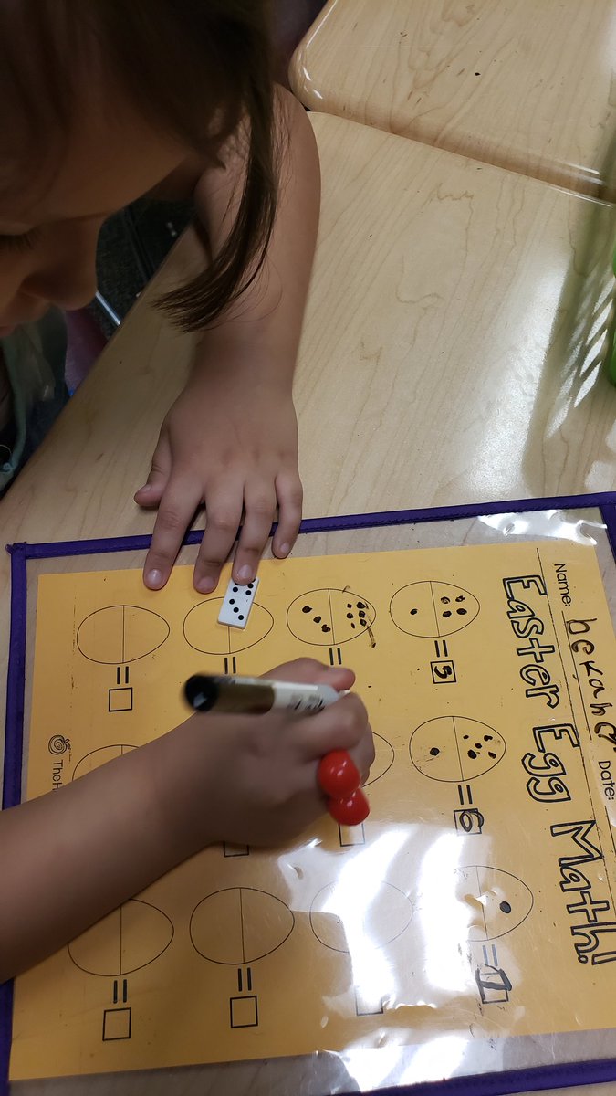 mrsGgrandclass's tweet photo. Math stations got a spring makeover. @HumbleISD_OE @DianeBurkeRead https://t.co/m1CY1Yn4jM