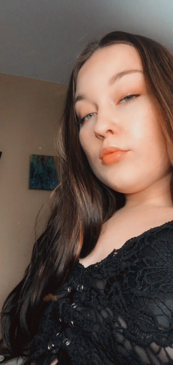 babyleexx331's tweet photo. https://t.co/WFLSL6PvQF