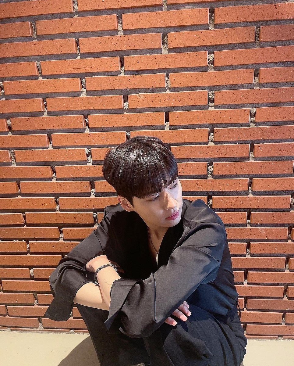 up10tionpr's tweet photo. Instagram — 220402 — Kogyeol

#UP10TION #업텐션 https://t.co/3h7JN4D935