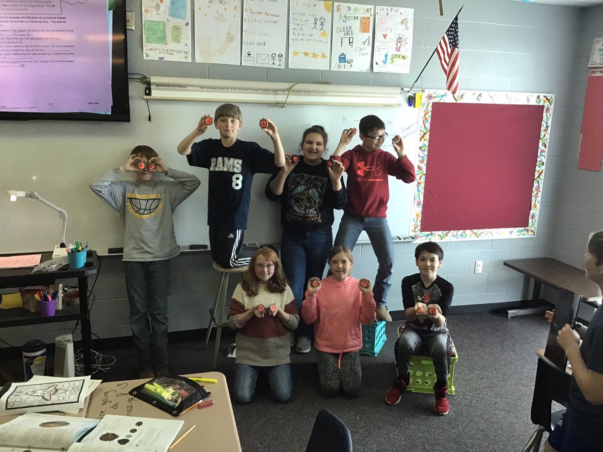 My5thGrade's tweet photo. Geosphere models @USD449 https://t.co/A2T8DE41z1