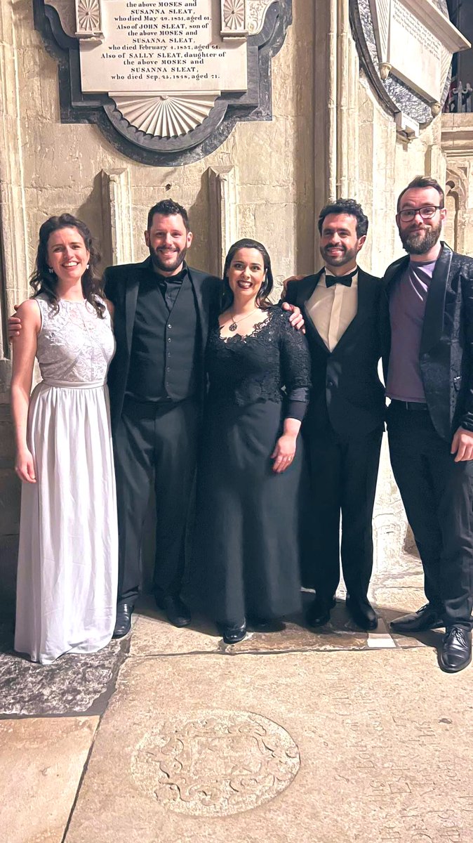 Helen May da Silva tweet media