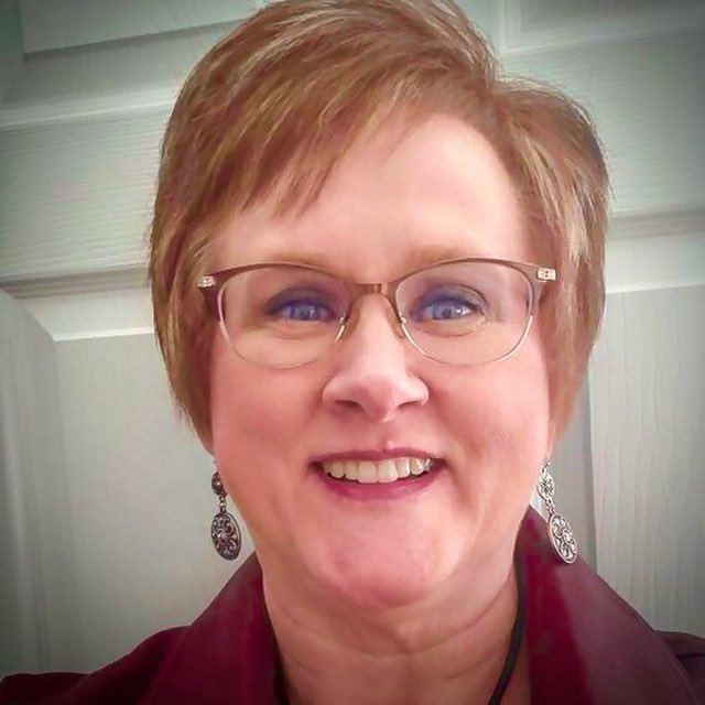 MUParentLink's tweet photo. Meet Our Board!  Martha Smith is the Missouri Maternal Child Health Director at @HealthyLivingMo , also overseeing the Title V #MCH Block Grant and serving as the state Public Health Nursing Manager. Martha somehow finds time to be a mentor for youth and young pregnant women. https://t.co/ufb1Q7LlYn