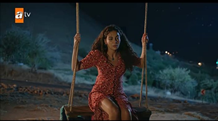Lindaaa8623's tweet photo. SI SALTAS YO SALTO #Hercai https://t.co/Sx3hzflQ6z
