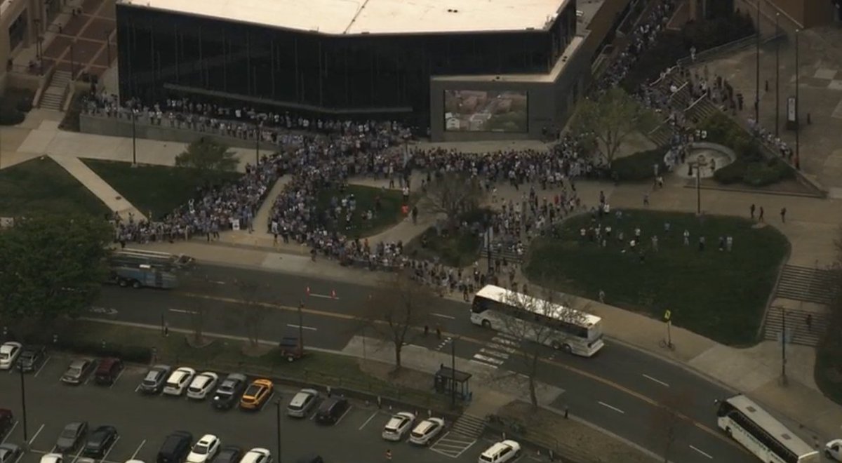 InsideCarolina's tweet image. The turnout for #UNC’s return to the Smith Center. (h/t @WRAL)