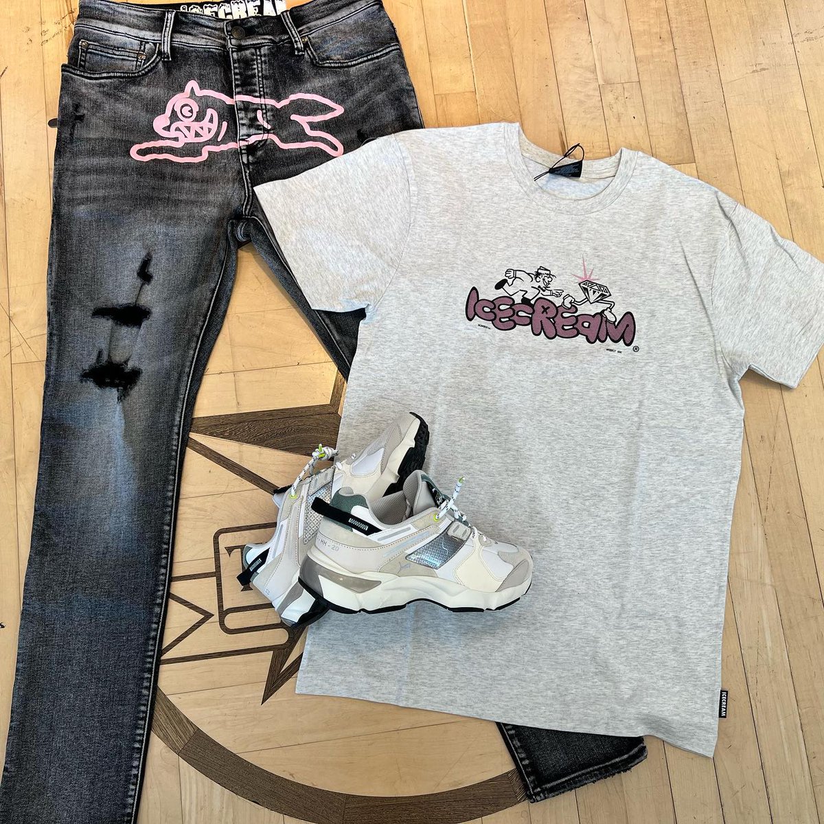 TheEditionStore's tweet photo. New outfits available in-store &amp; online at https://t.co/9TfS5u8yy5

#ootd #TheEditionBoutique https://t.co/oj59g9cFGC