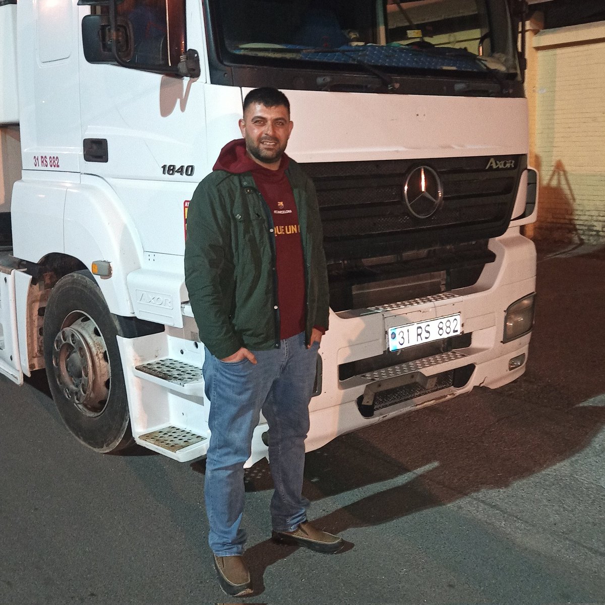 Mustafa56557359's tweet photo. #YeniProfilResmi https://t.co/ktJDTxcWG8
