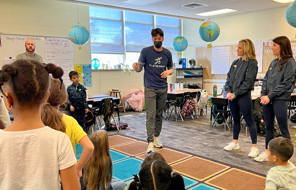 BroncosOffField's tweet photo. Thanks to Crawford Elementary School for hosting @BroncosCheer and @So_Splash for a @Playworks indoor recess visit today!

@Broncos Charities has committed to providing multi-year funding to support @PlayworksCO programming in 30+ @aurorak12 elementary schools 👏 https://t.co/sTilRNby87