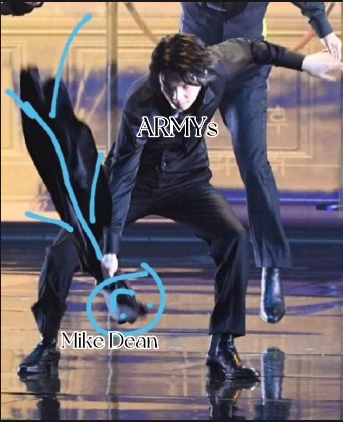 vantaeriri's tweet photo. remember that when you go against the biggest boy band in the world, you also go against with the biggest fandom in the world. https://t.co/mD62Ew3Eh6