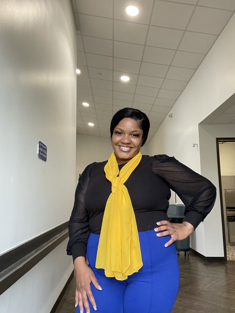 itsdalijah's tweet image. She has a strong belief in herself. She stays on the path she is on even in the face of discouragement and bounce back no matter what!

I am Rhosilient.💙💛

#27 of 29 strong, beautiful, hard working women!

Proud member of THEE Oh So Divine Delta Alpha Chapter of Sigma Gamma Rho