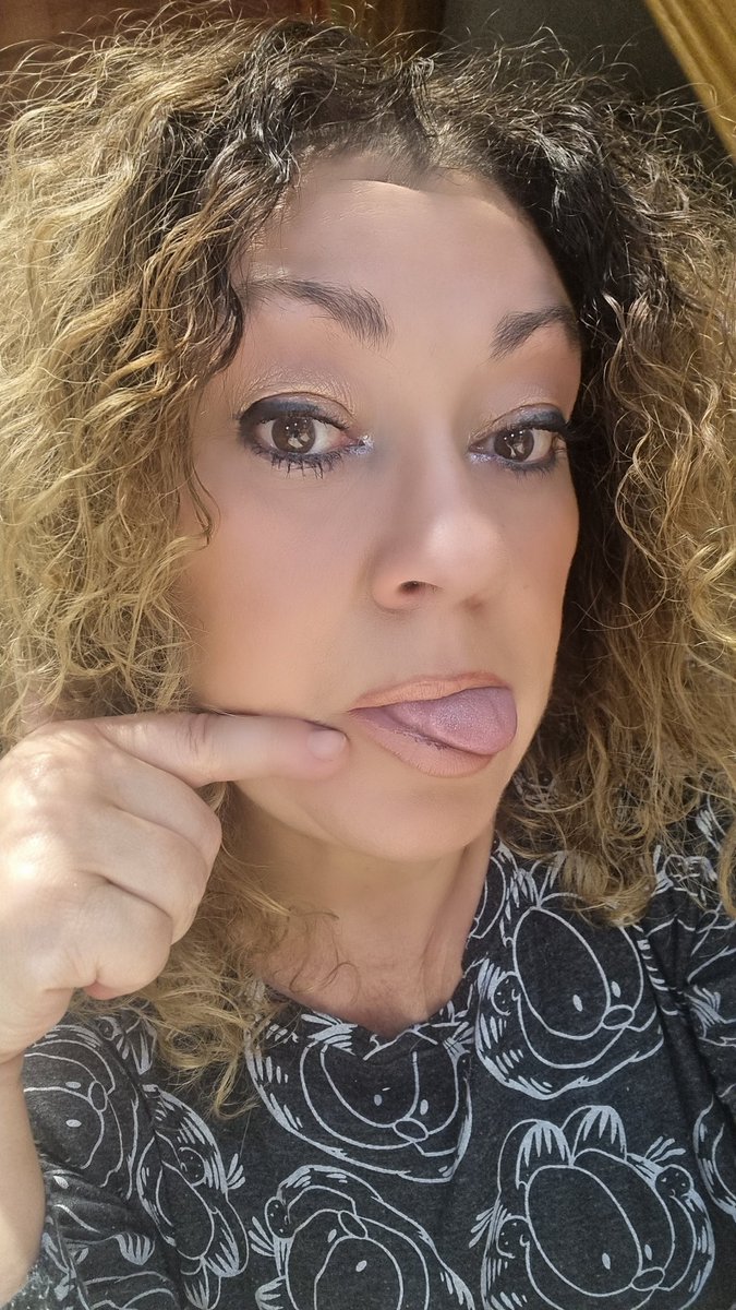 maria6tata's tweet photo. Cuando digo que estoy
Loca estoy loca
Yo y mis locuras
#MariaTata https://t.co/fmrSlZS6w2