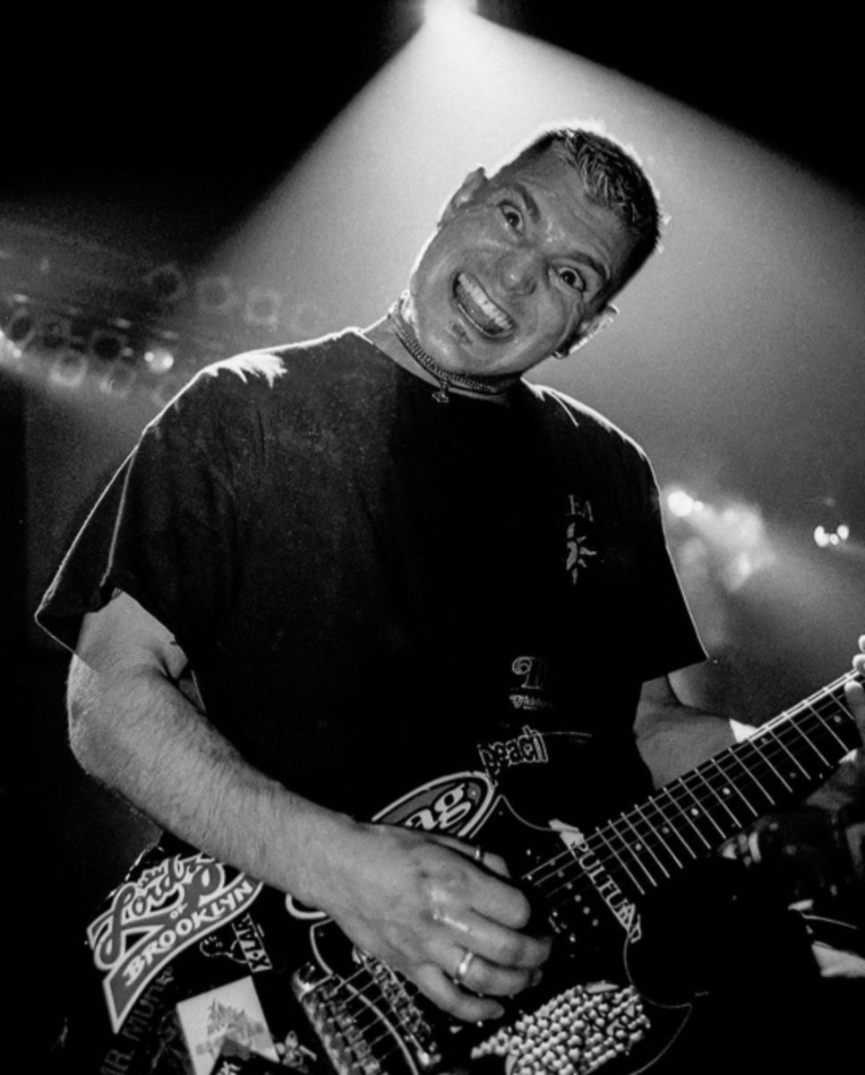 READY EYE COLLECTIVE tweet media