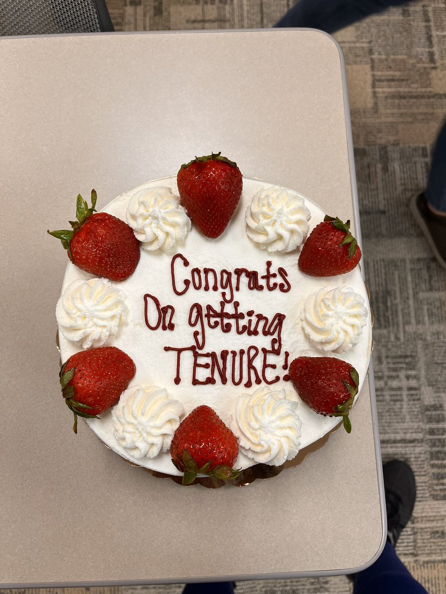 Congratulations to <a href="/iversonunl/">Nicole Iverson</a> for her tenure!