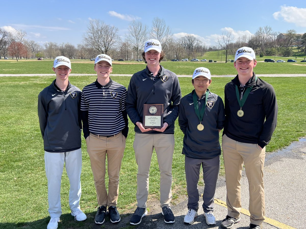 GolfFhn's tweet photo. JV won the Pirate Invitational at Forest Park shooting a combined score of 234. Connor Neu and Jay Choi took first in the scramble division with a score of even par. Awesome round today, Knights! https://t.co/VVdccpQnUg