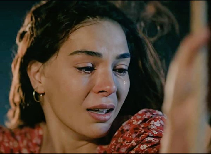 Lindaaa8623's tweet photo. SI SALTAS YO SALTO #Hercai https://t.co/M3VFsv7g7B
