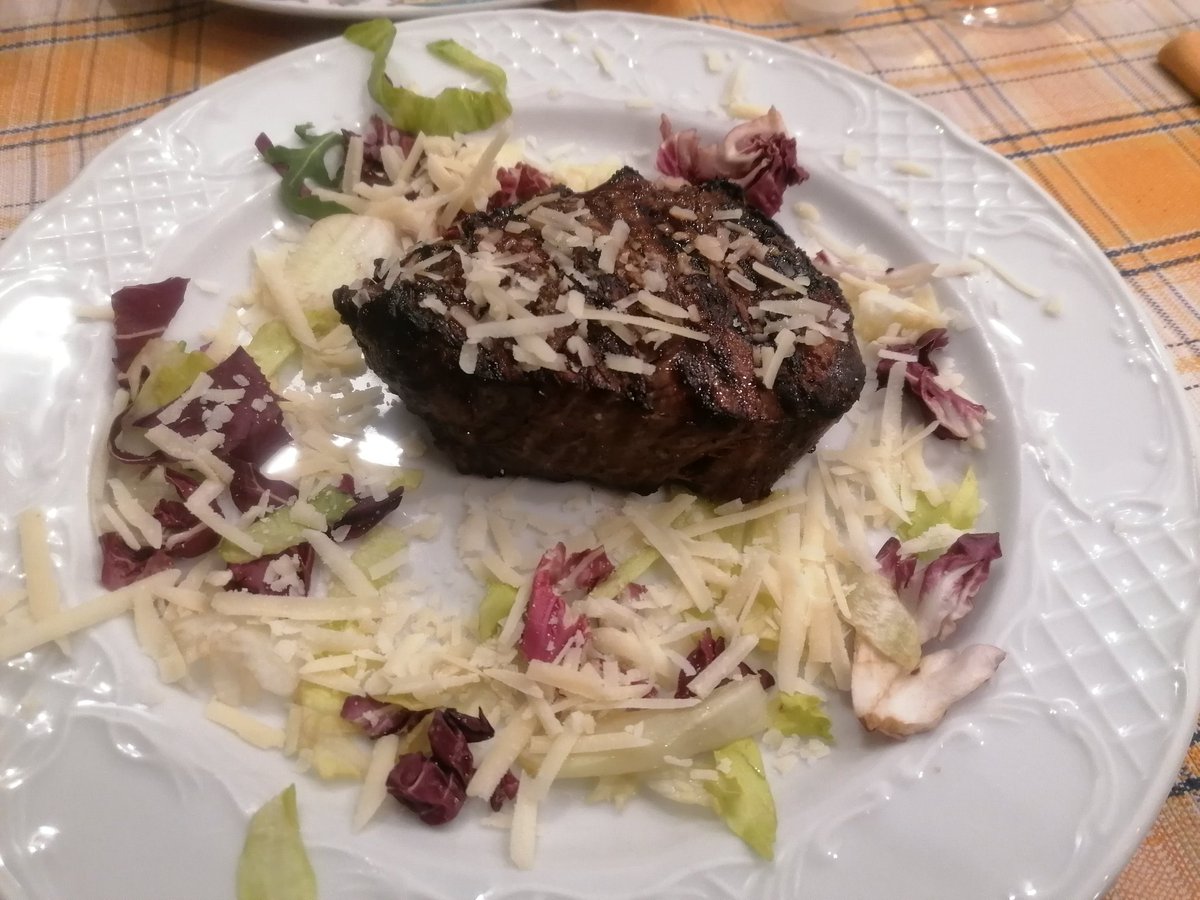 MyPrideHD's tweet photo. Out for my mother's b-day yesterday ๐ #gnummy #dinnerwithlove #italianfood #nightoffwithfamily #lavignaagriturismo #beef #mombirthday #dinnertime #foodlove #italywithlove #lavigna #foodporn #picoftheday๐ท #filettodimanzo https://t.co/ssVJ1q9HPb