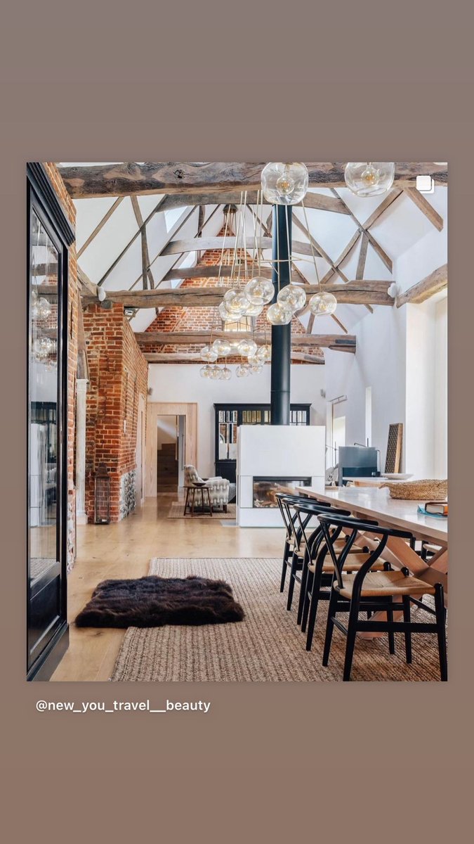 Wendy195fwWendy's tweet image. #ukstaycation #norfolkbroads #oldoaktree #stunning #ukstaycation #wendyfallonwilliams #loveit ❤️